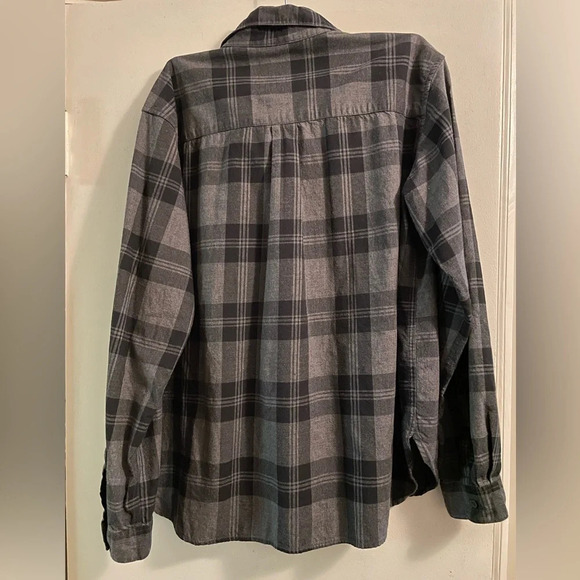 Uniqlo Gray Black Plaid Button Down Long Sleeve Shirt Size Small - Picture 6 of 10